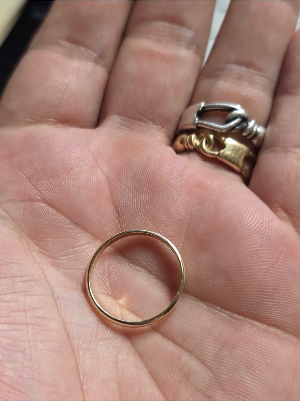Classic 10 K Gold Band Ring